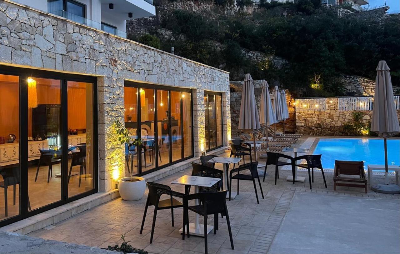 Hotel Platon Sarandë Eksteriør bilde